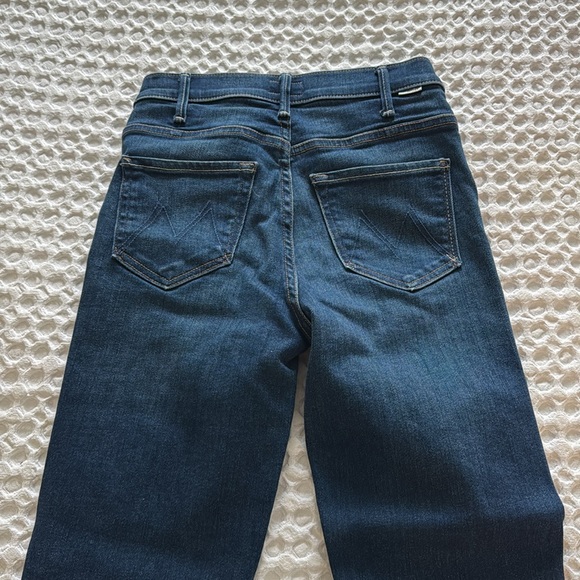 MOTHER “The Hustler Ankle Fray” Jeans - Picture 3 of 9